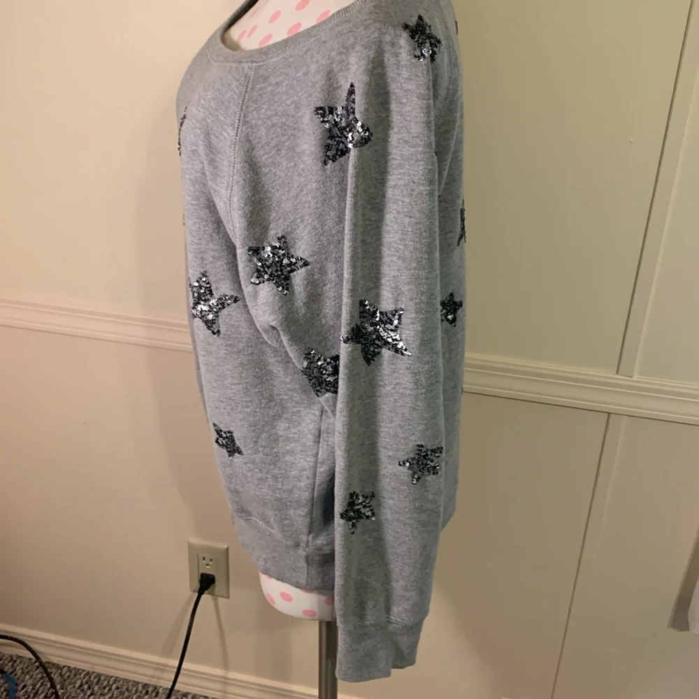 French Collection of England Gray Sequin stars Ladies Sweat shirt Sz Lg Like NEW